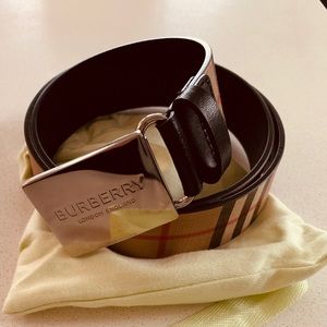 burberry plaque buckle vintage check belt